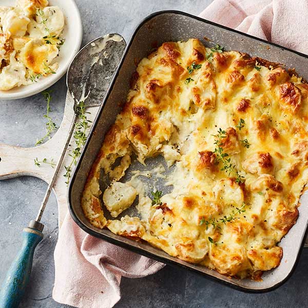 A 1kg serve of din-a-dun 3 Cheese Potato Bake
