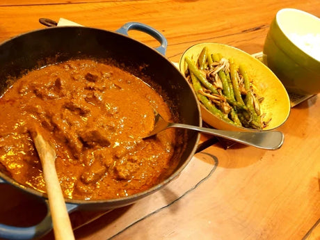 A 1kg serve of din-a-dun Beef Rendang
