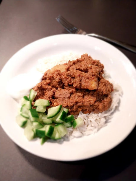 A 1kg serve of din-a-dun Lamb Rogan Josh 1kg